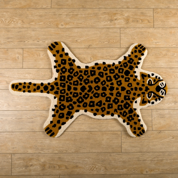 Natural Leopard Shaped Scatter Rug