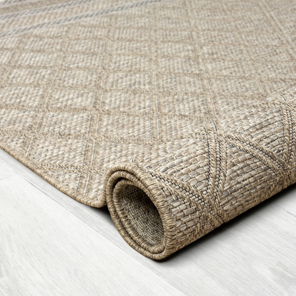 Brown Diamond Lattice Indoor/Outdoor Rug, 5x7