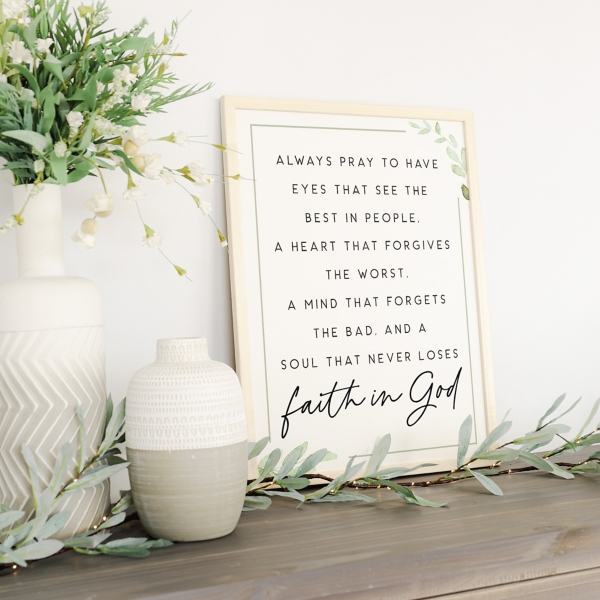 Faith in God Wood Wall Plaque