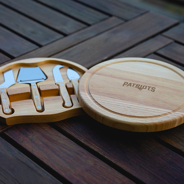 New England Patriots Cheese Board and Tool Set
