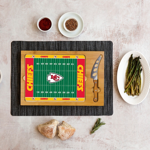 Kansas City Chiefs Cutting Board & Knife Set