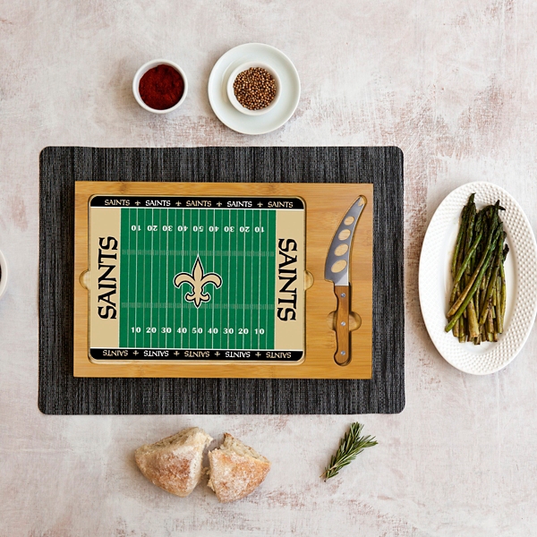 New Orleans Saints Cutting Board & Knife Set