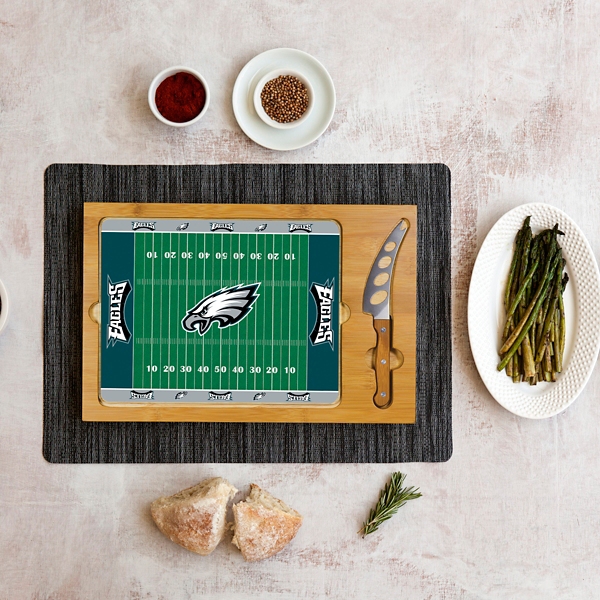 Philadelphia Eagles Cutting Board & Knife Set