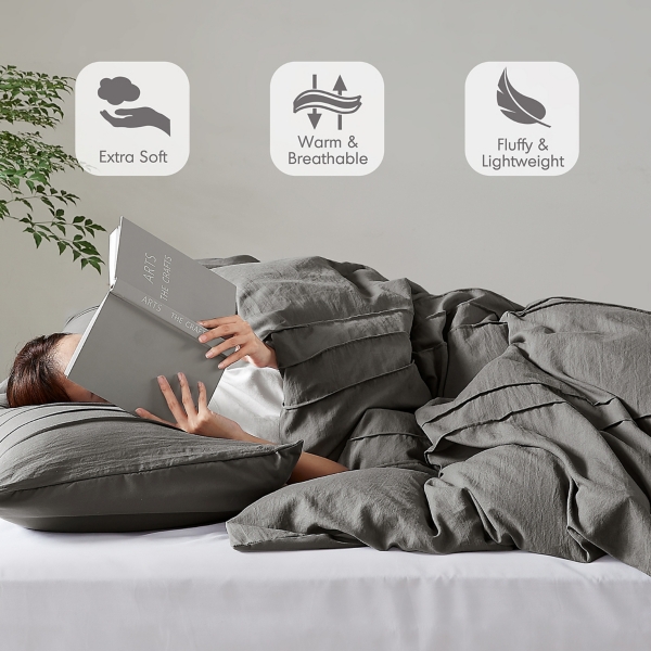 Pleated Grid Queen Comforter Set