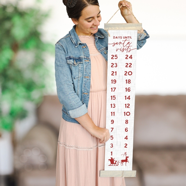 Santa Visits Countdown Hanging Wall Plaque