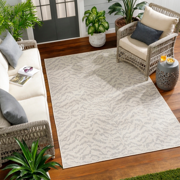Gray Ravello Outdoor Rug, 7x10