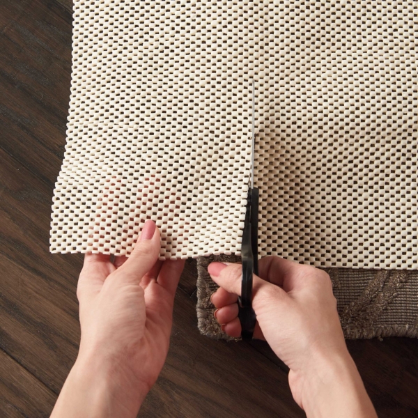 Ivory Gridlock Non-Slip Rug Pad