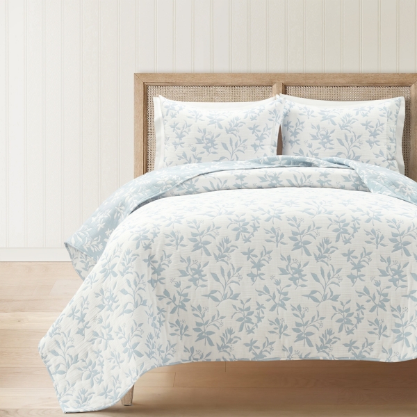 Blue Floral Reversible 3-pc. King Quilt Set