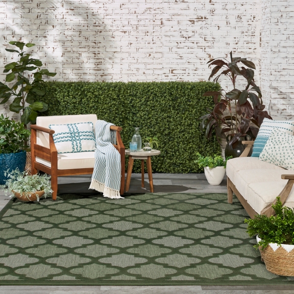 Green Raised Trellis Outdoor Rug