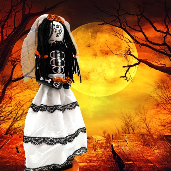 Skeleton Girl Halloween Nutcracker