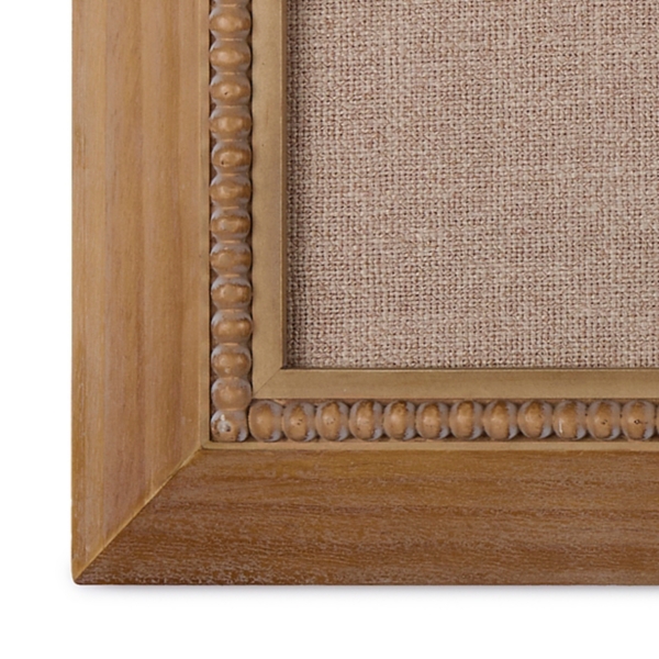 Natural Wood Bow Detail Pinboard