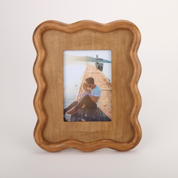 Brown Wood Scalloped Picture Frame, 5x7 | Kirklands Home