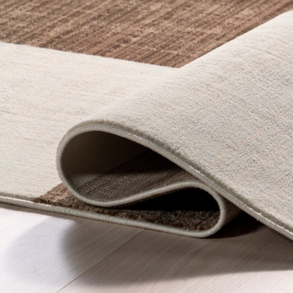 Aspen Checkerboard Fringed Area Rug