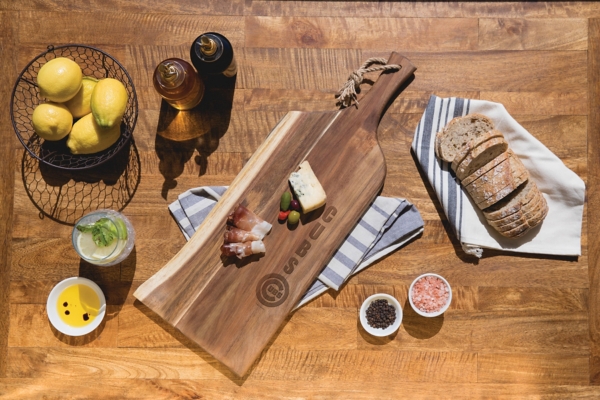 Chicago Cubs Acacia Wood Serving Board