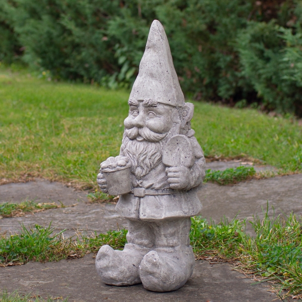 Gray Gardener Outdoor Gnome Statue
