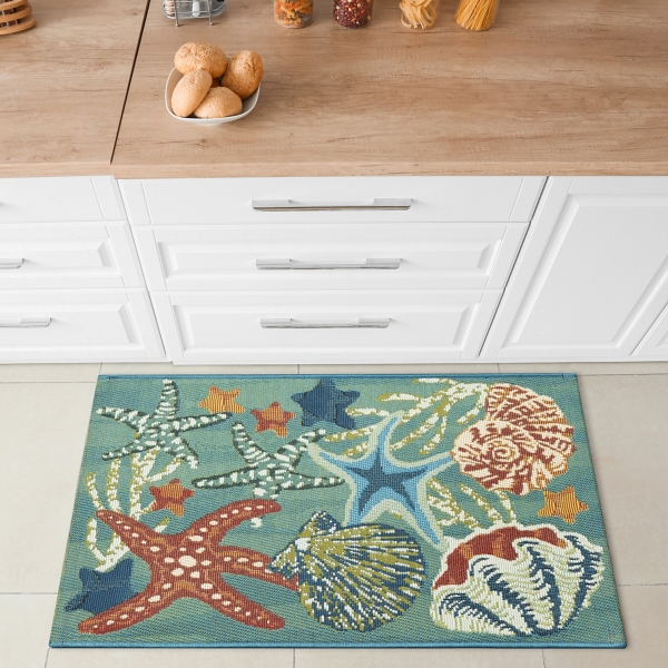 Aqua Marine Life Indoor/Outdoor Accent Rug, 2x3