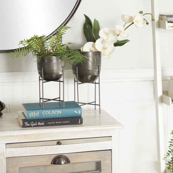 Silver Textured Metal Dome Planters, Set of 2