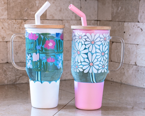 White Floral & Daisy Hydration Tumblers, Set of 2
