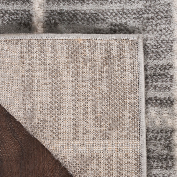 Serenity Geometric Grid Runner