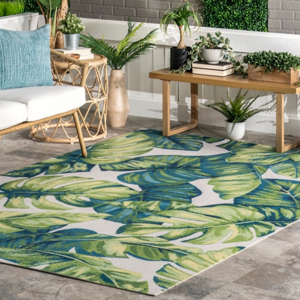 Paisley Leaf Indoor/Outdoor Runner, 2x8