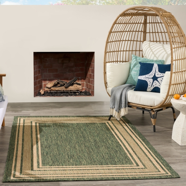 Green Bordered Horizon Outdoor Rug