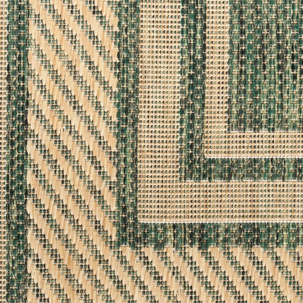 Green Bordered Horizon Outdoor Rug