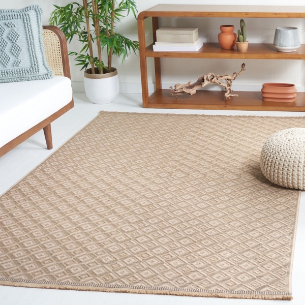 Natural Geometric Diamonds Area Rug