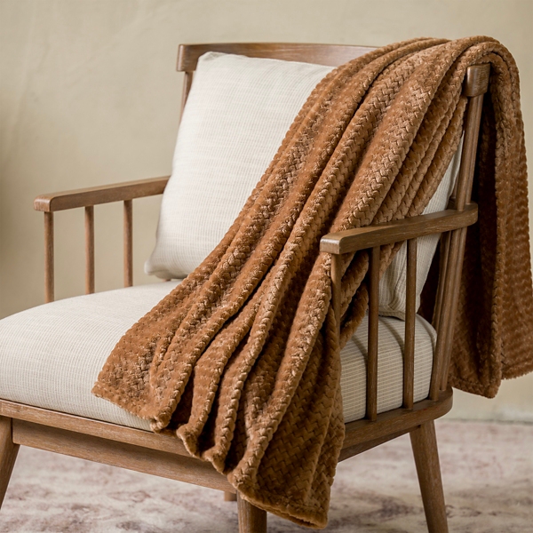 Brown Dreamy Plush Throw