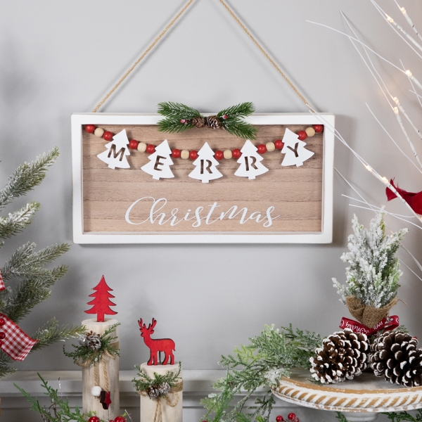 Merry Christmas Beaded Wood Wall Plaque