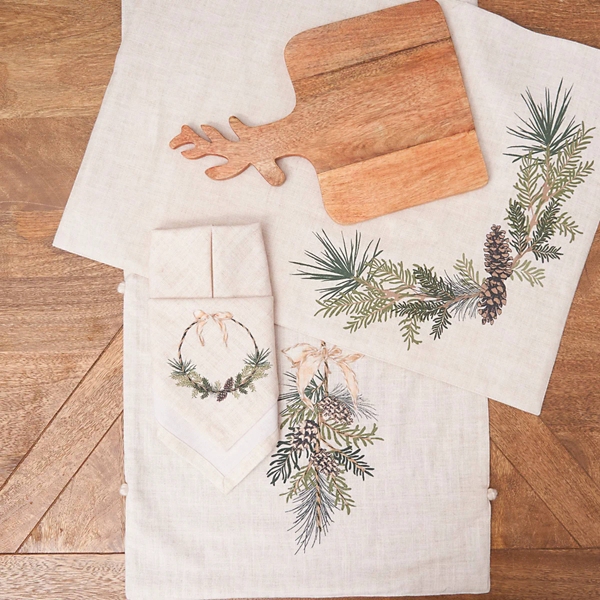 Christmas Pinecone Wreath Napkins, Set of 4