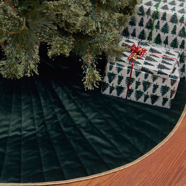 Green Velvet Quilted Christmas Tree Skirt