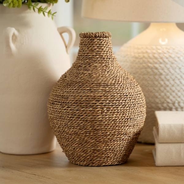 Round Natural Seagrass Woven Vase