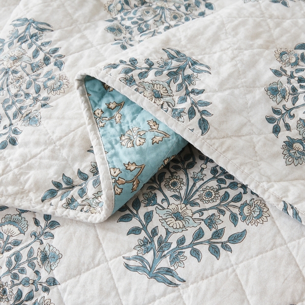 Blue Sofia Reversible 3-pc. Full/Queen Quilt Set