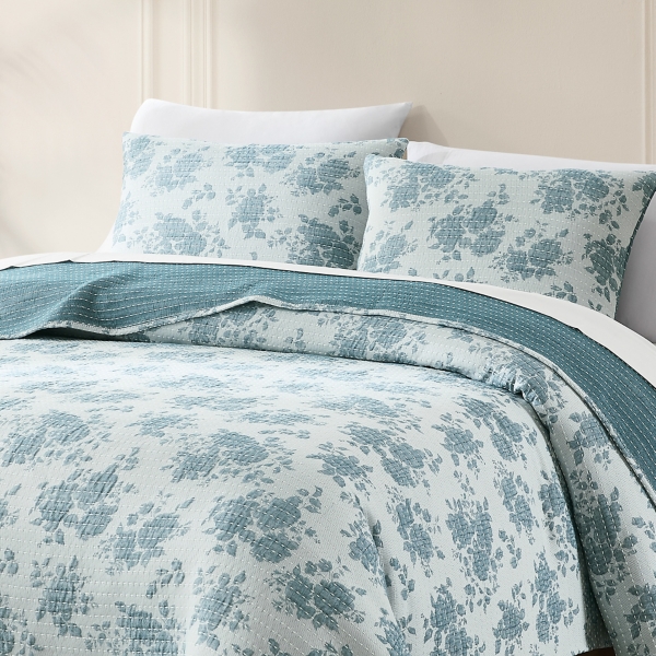 Blue Rose Garden 3-pc. King Coverlet Set