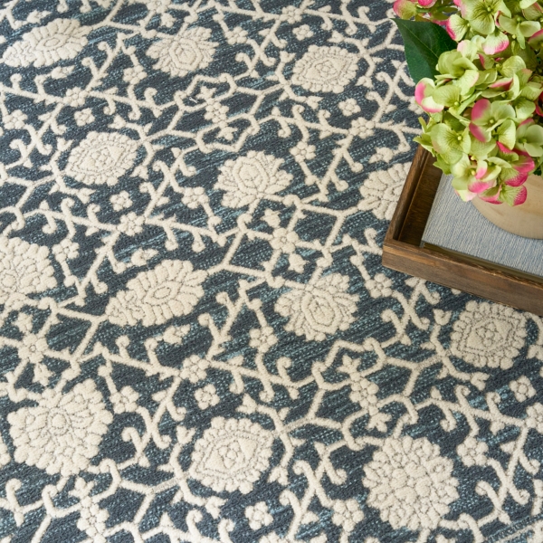 Blue Grace Persian Area Rug, 7x9