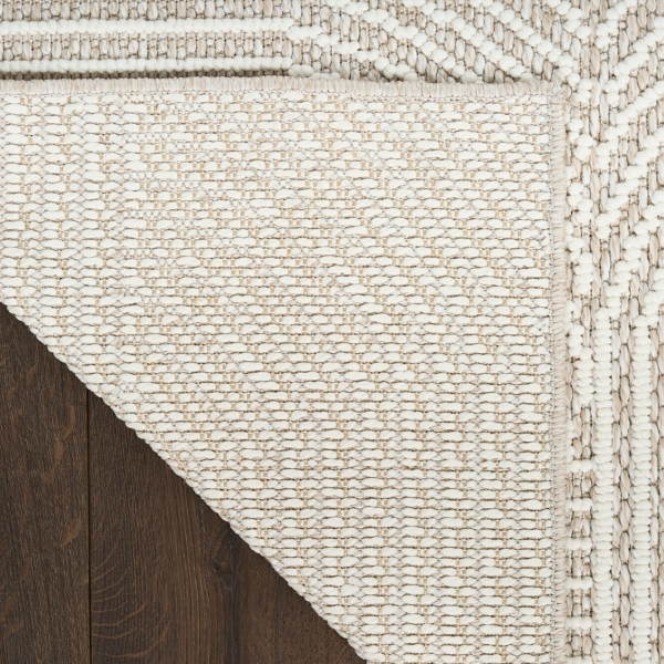 Beige Geometric Area Rug, 7x9