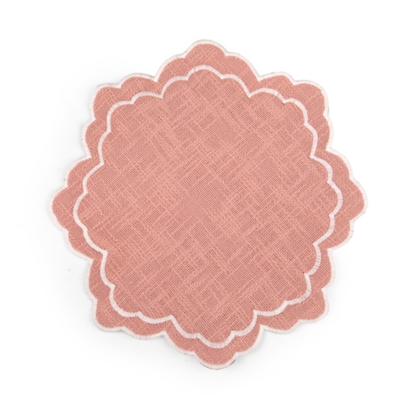 Round Pink Woven Scalloped Placemat