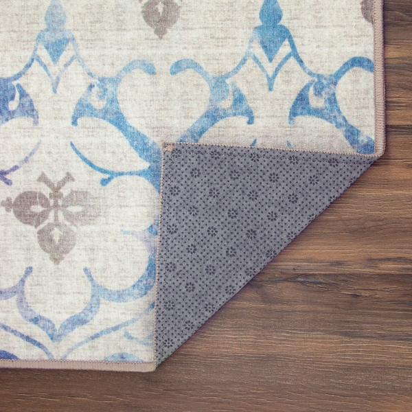 Blue and Cream Damask Washable Area Rug, 5x7