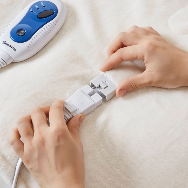 Beautyrest Berber Purple Microlight Heated Throw