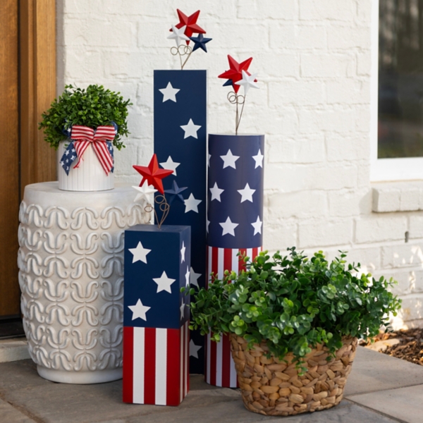Round Firecracker Outdoor Statue