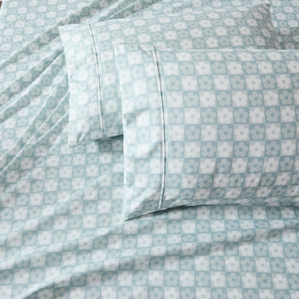Aqua Blue Checkered Daisy 6-pc. Queen Sheet Set