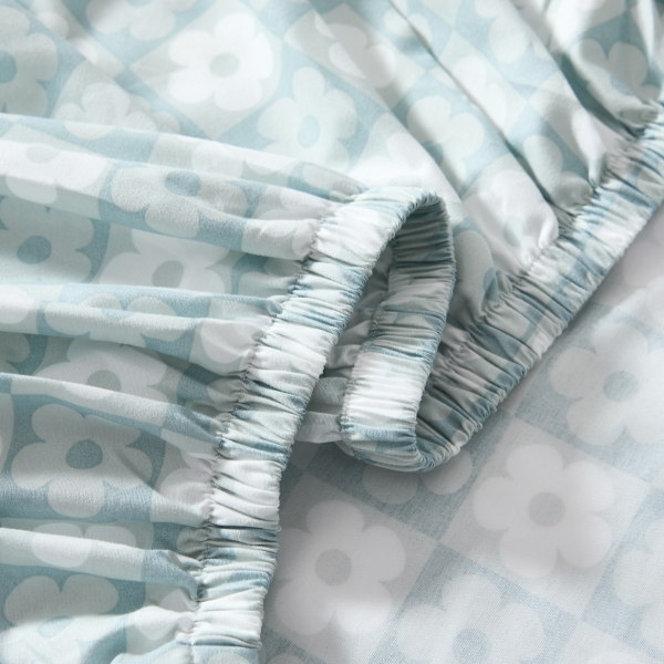 Aqua Blue Checkered Daisy 4-pc. Twin Sheet Set