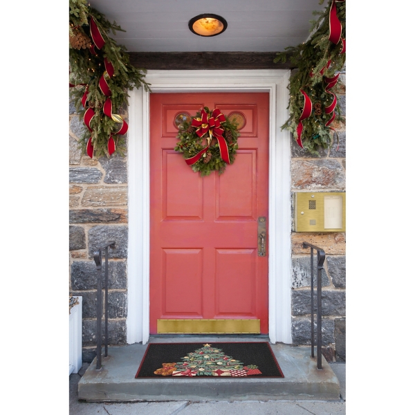 Christmas Tree with Gifts Doormat