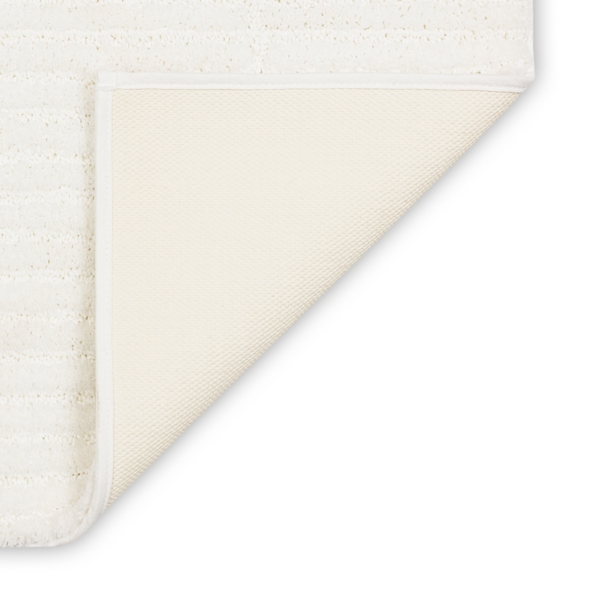 Sanctuary White Bath Rug, 34x20