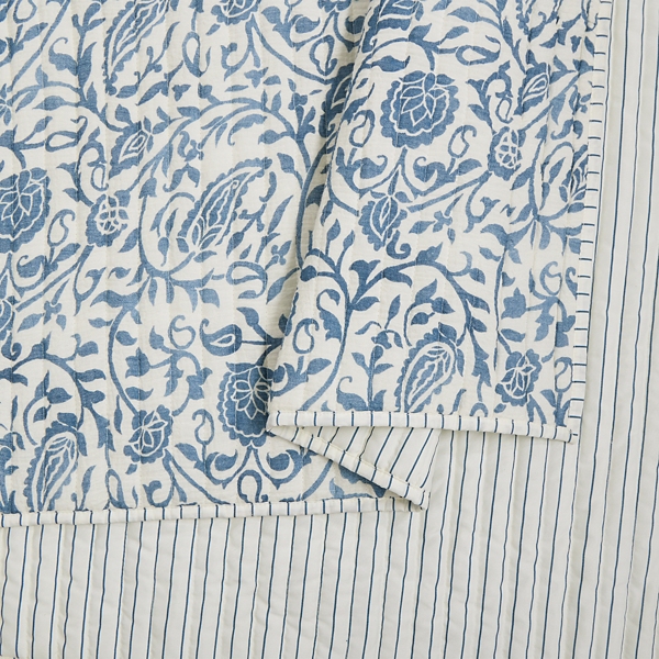 Blue Eden Paisley 3-pc. Full/Queen Quilt Set