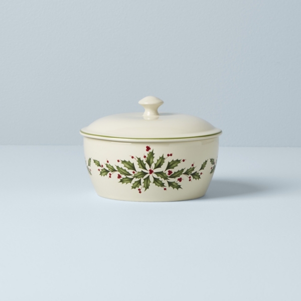 Lenox Holiday Covered Casserole Dish
