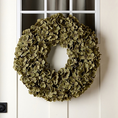 Coastal Shell and Starfish Wreath