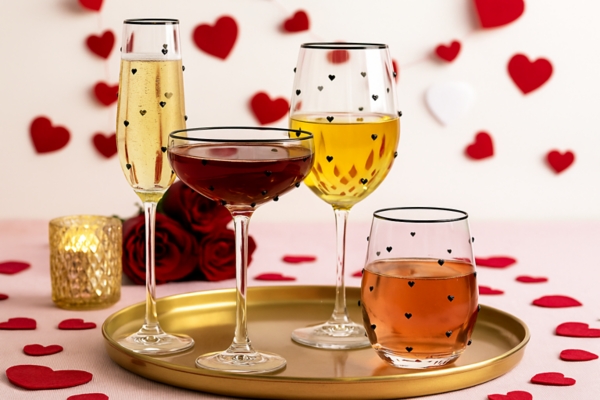 Charming Heart Stemless Wine Glasses, Set of 4
